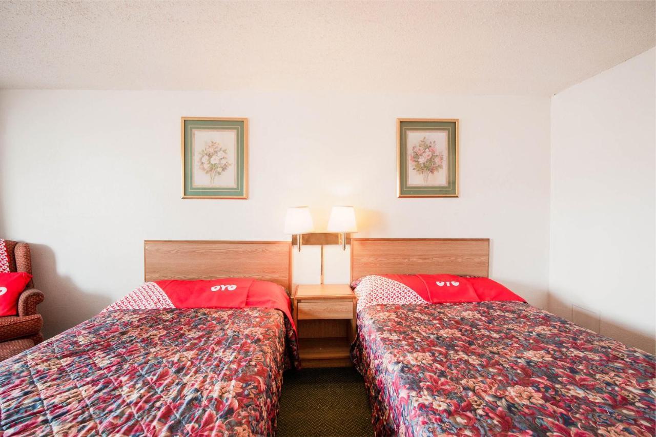Hotel O Houston East Channelview I-10 ภายนอก รูปภาพ