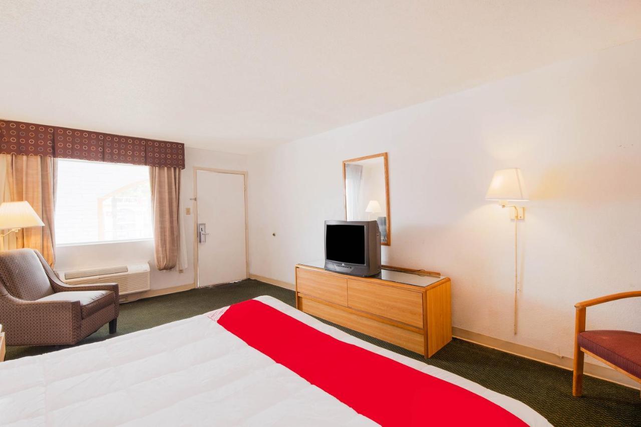 Hotel O Houston East Channelview I-10 ภายนอก รูปภาพ