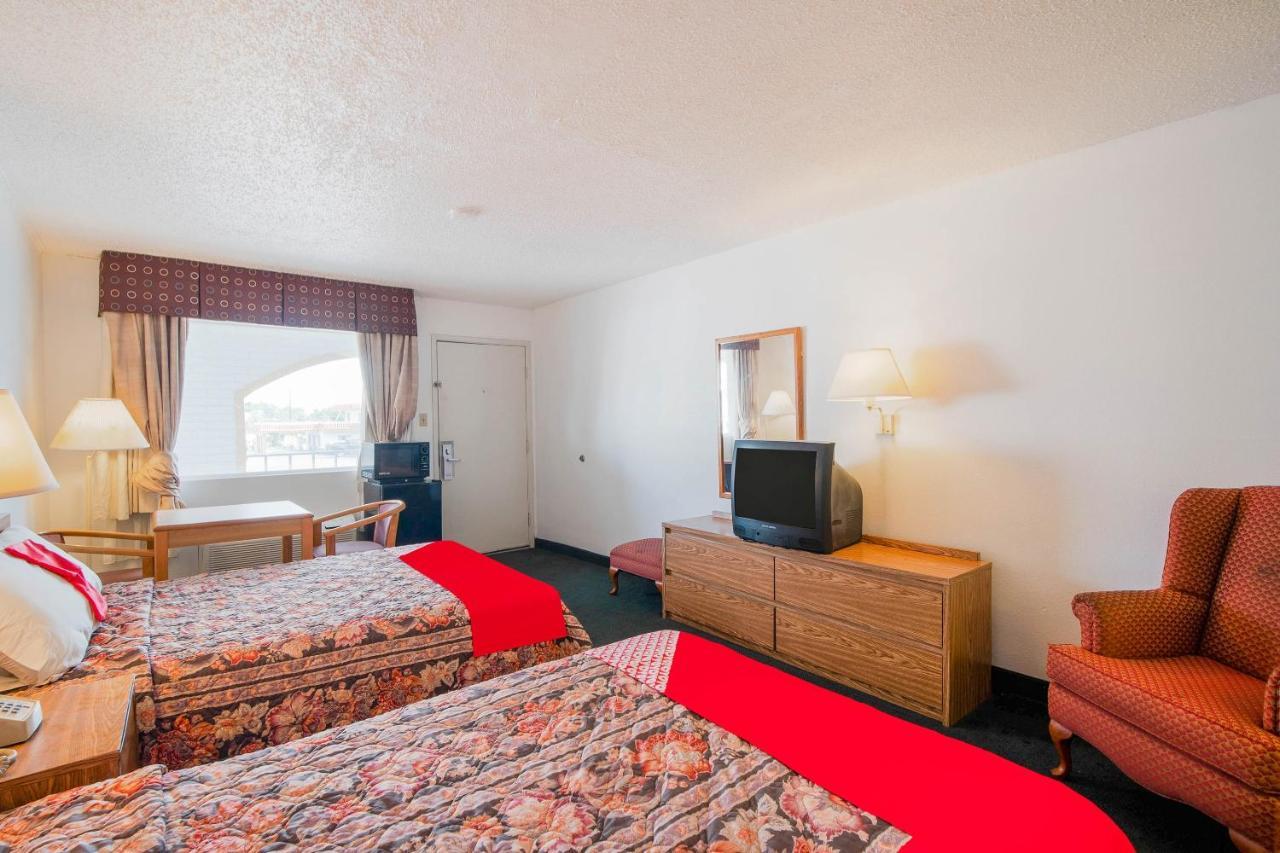Hotel O Houston East Channelview I-10 ภายนอก รูปภาพ